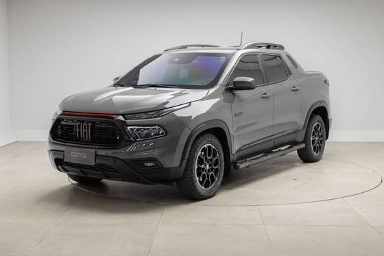 FIAT TORO 2.0 16V TURBO DIESEL ULTRA 4WD AT9 FIAT TORO 2.0 16V TURBO DIESEL ULTRA 4WD AT9